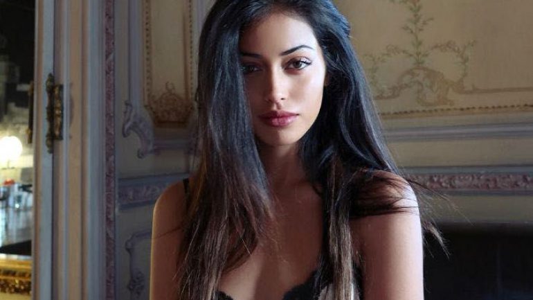 Cindy Kimberly – Taille – Poids – Mensurations – Couleur des yeux – Wiki