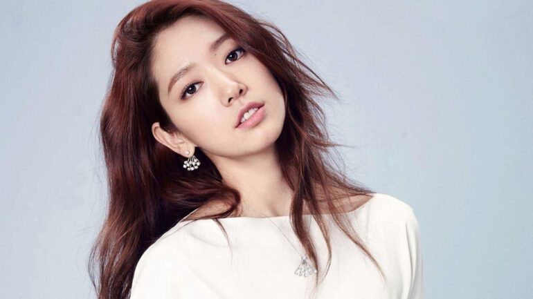 Park Shin-hye Taille – Poids – Mensurations – Couleur des yeux